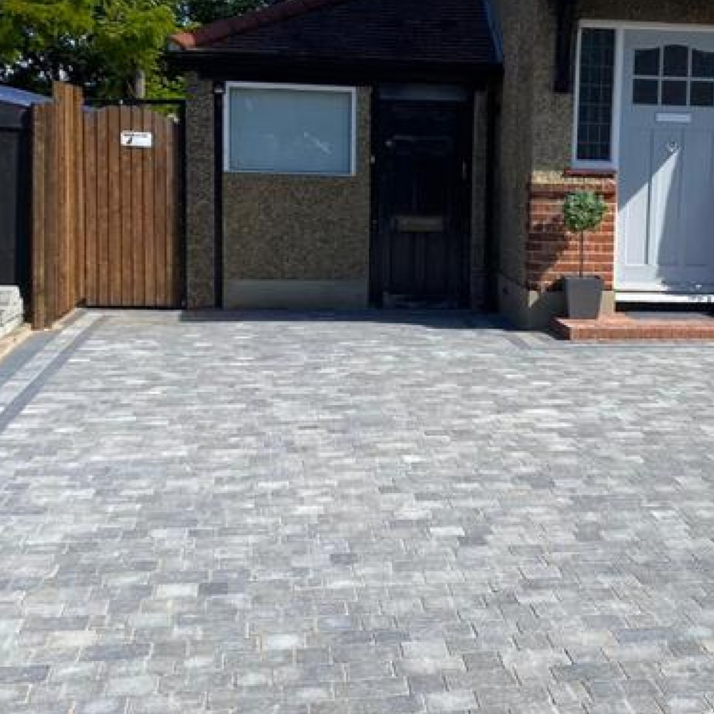 Driveway Stone Paving by Elton driveway company
