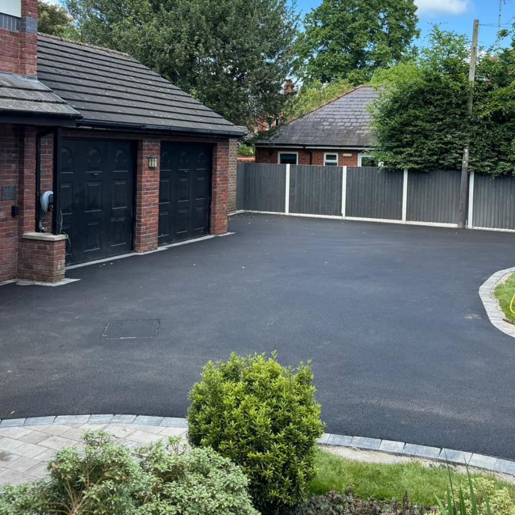 Local Tarmac Driveway Experts in Elton in Elton